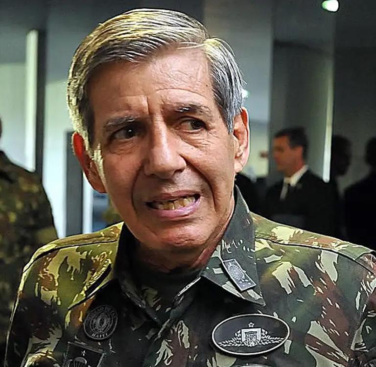 Perseguição política, punição exemplar e silêncio social